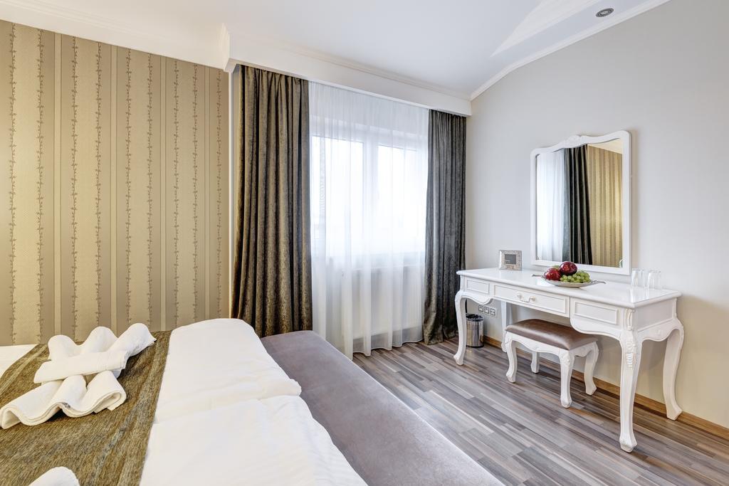 Boutique Hotel Diama Mratín Rom bilde