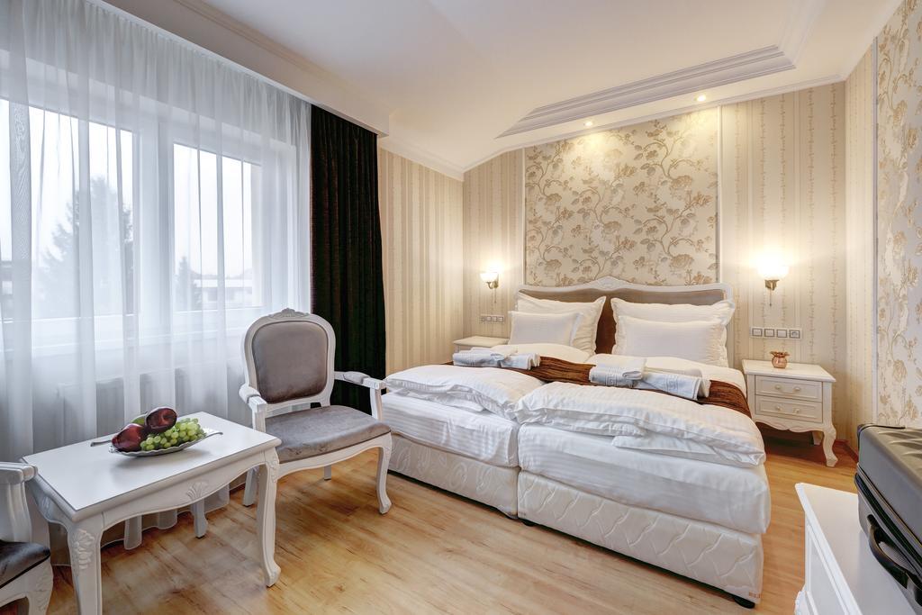 Boutique Hotel Diama Mratín Rom bilde